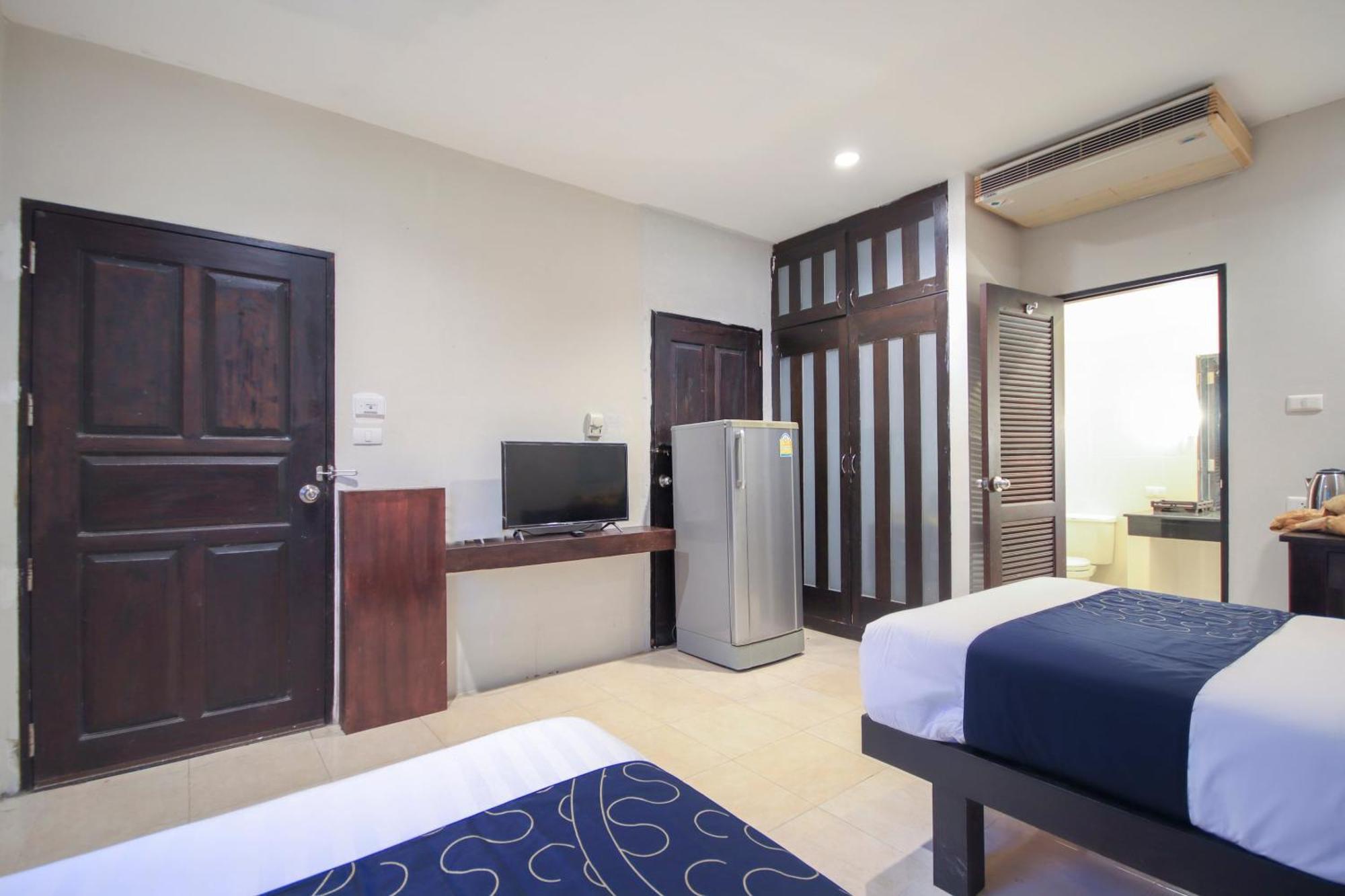 Capital O75345 Praewa Villas Naiyang Phuket Nai Yang Beach Exterior foto