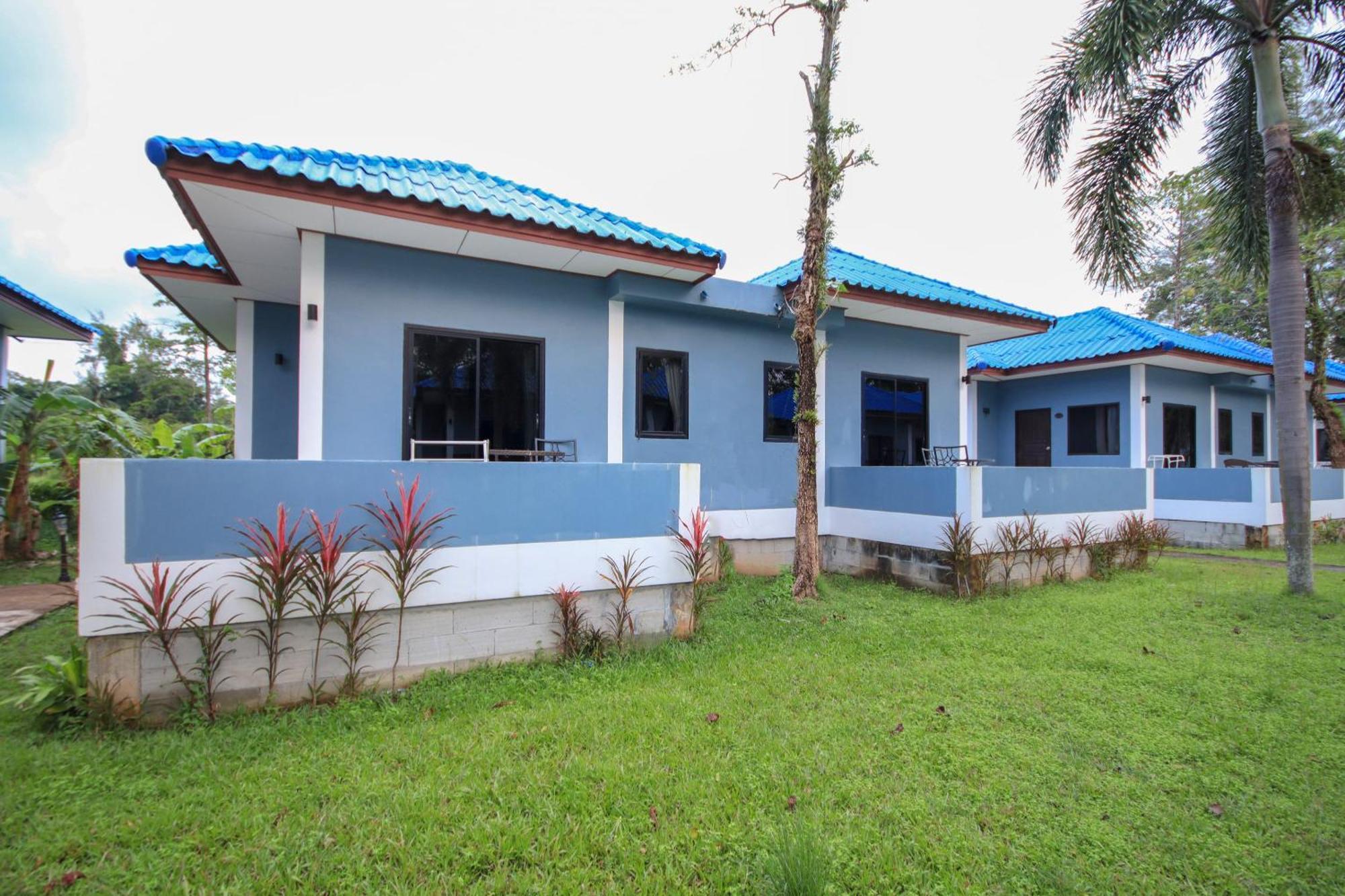 Capital O75345 Praewa Villas Naiyang Phuket Nai Yang Beach Exterior foto