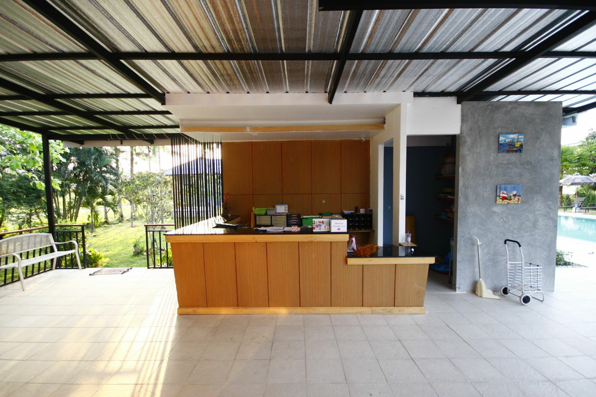 Capital O75345 Praewa Villas Naiyang Phuket Nai Yang Beach Exterior foto
